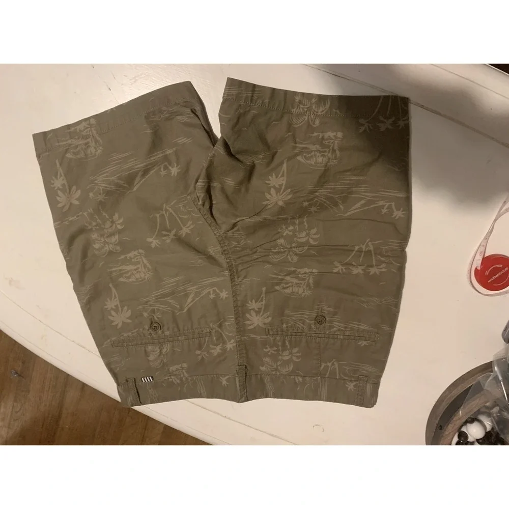 Five Four Mens Cargo Shorts Sz 31 Palm Tree‎ Pattern Brown